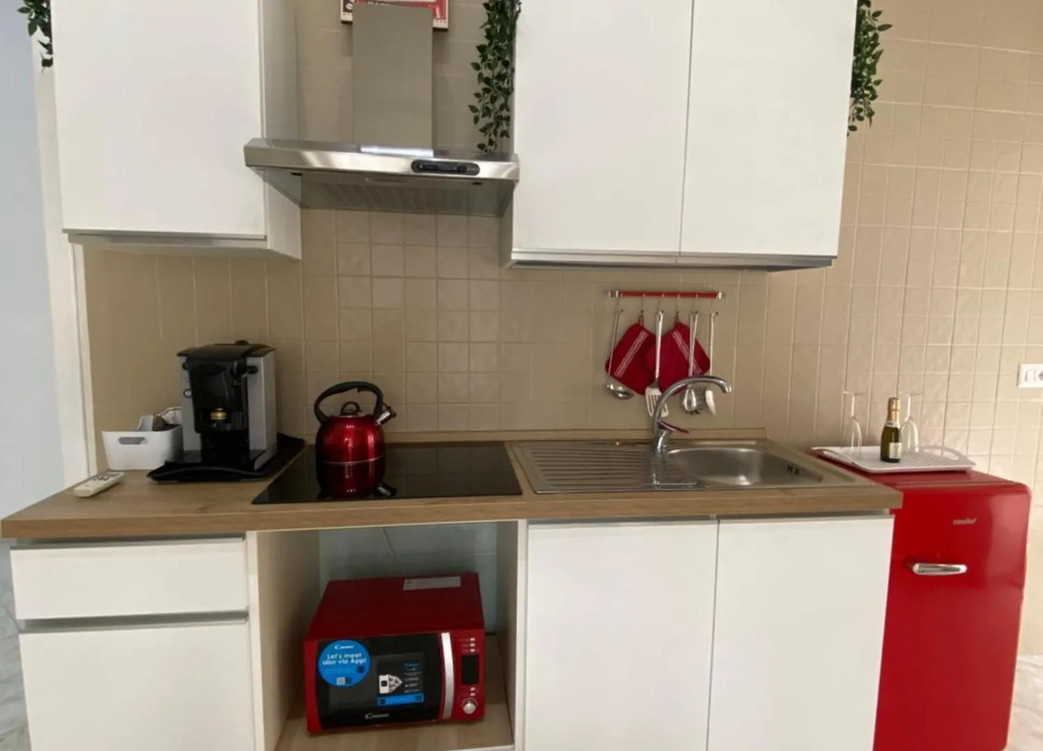 Ellebi Home Naples 0*,  Italy